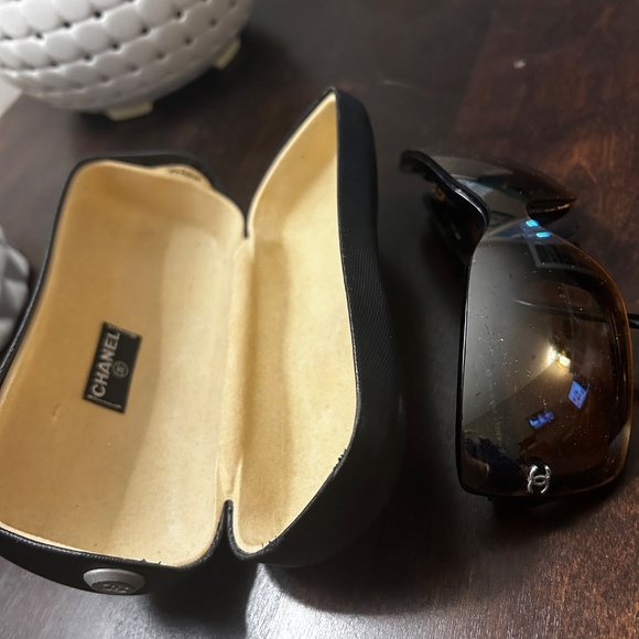 Chanel Sunglasses Vintage 2000's, 5065 c 501/18 120 - Picture 3 of 3